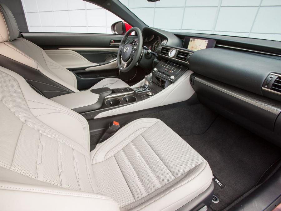  Lexus RC350 F-Sport 2014 года  (фото 29 из 32)
